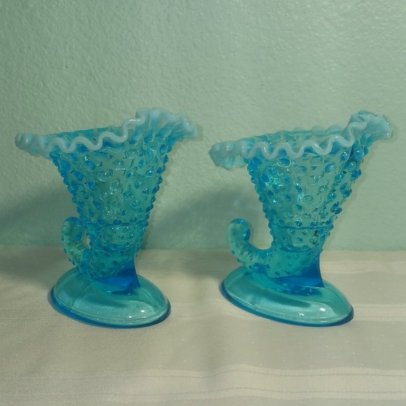 Set of 2 Vintage Fenton Hobnail Blue Opalescent Cornucopia Candle holders - Picture 2 of 7